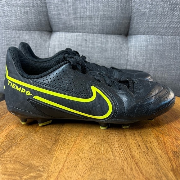 399. Nike JR Tiempo Legend 9 Club FG/MG Black-Volt 1Y - Picture 3 of 5